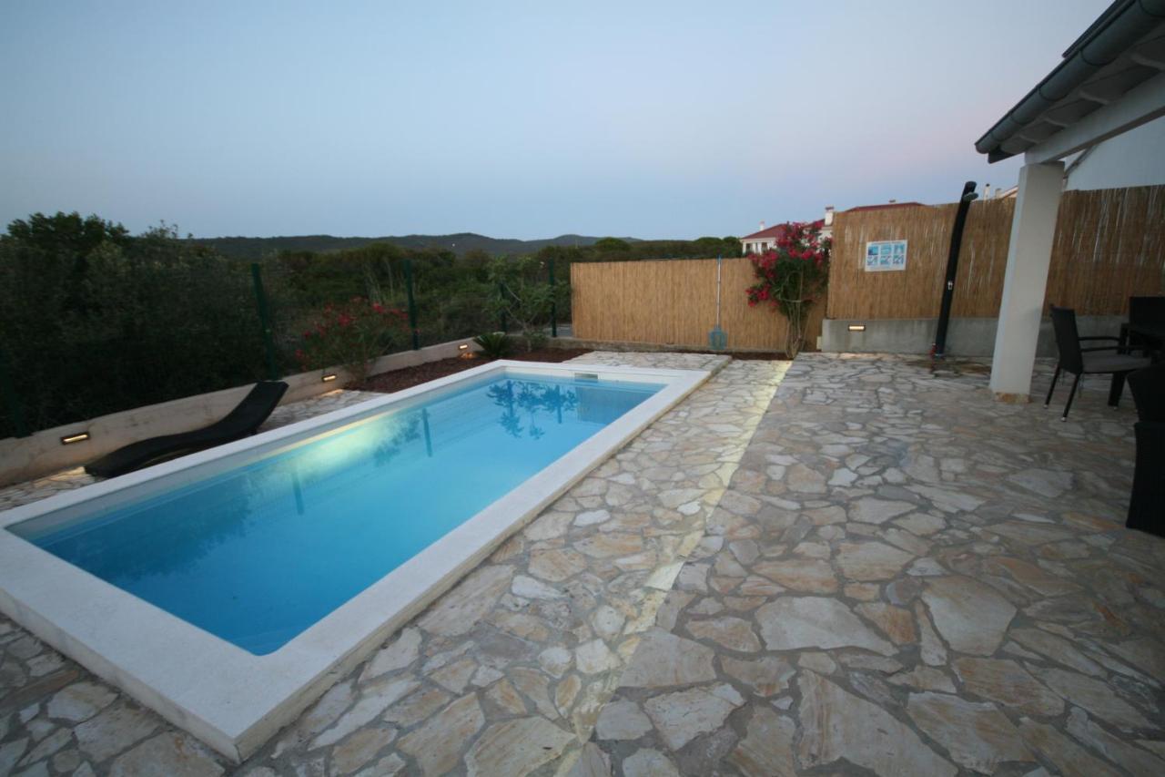 House Sakarun With Swimming Pool Villa Veli Rat Buitenkant foto